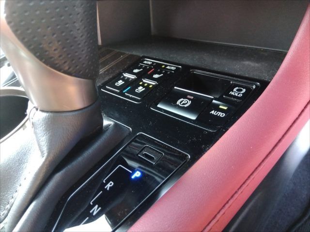 Lexus RX 2016-08 9721-14