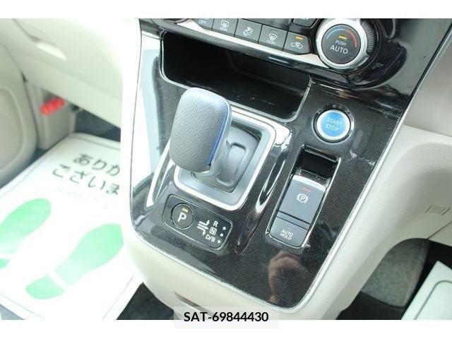 Nissan SERENA 2019-08 352132-18