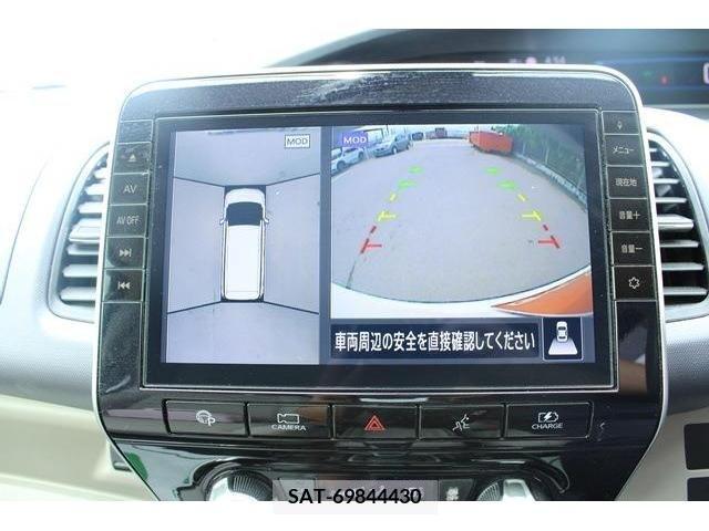 Nissan SERENA 2019-08 352132-1
