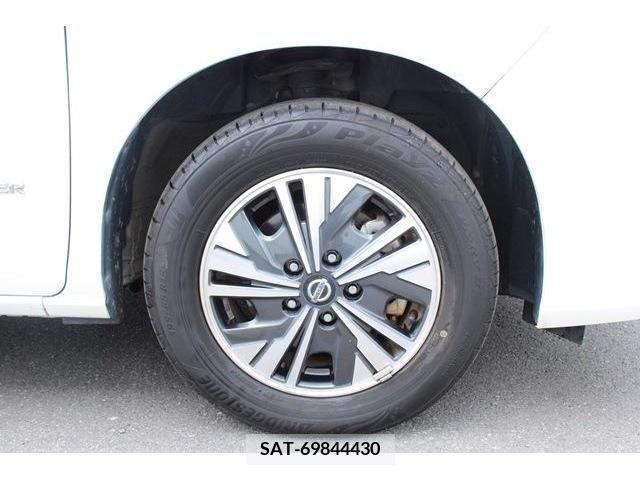 Nissan SERENA 2019-08 352132-11