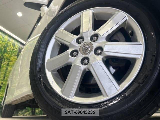 Toyota NOAH 2009-11 335323-13