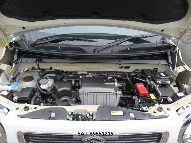Suzuki HUSTLER 2024-04 297837-7