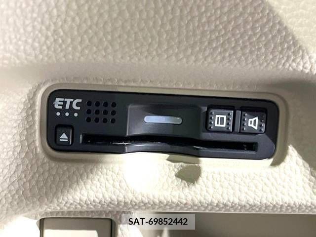 Honda N BOX 2020-06 241456-5