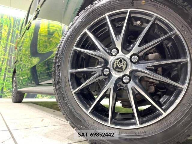 Honda N BOX 2020-06 241456-13