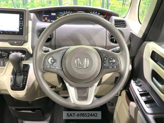Honda N BOX 2020-06 241456-11