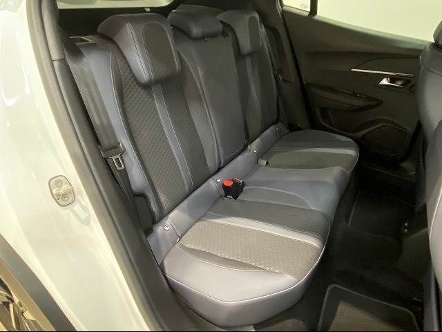 Peugeot 2008 2020-11 192867-9