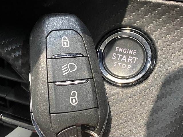 Peugeot 2008 2020-11 192867-7