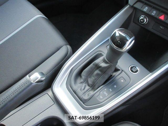 Audi A1 2021-08 378178-25
