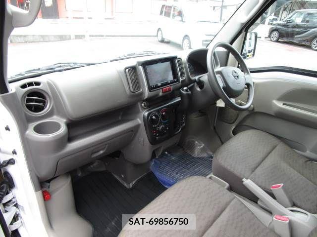 Nissan CLIPPER 2018-05 393006-10