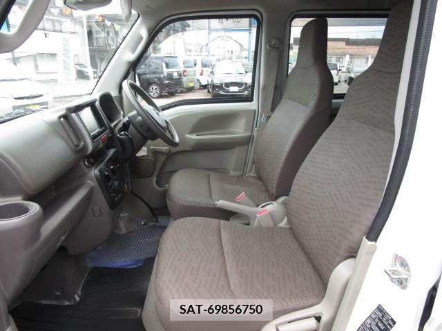 Nissan CLIPPER 2018-05 393006-16