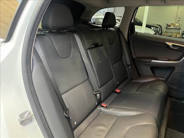 Volvo XC60 2015-12 189130-9