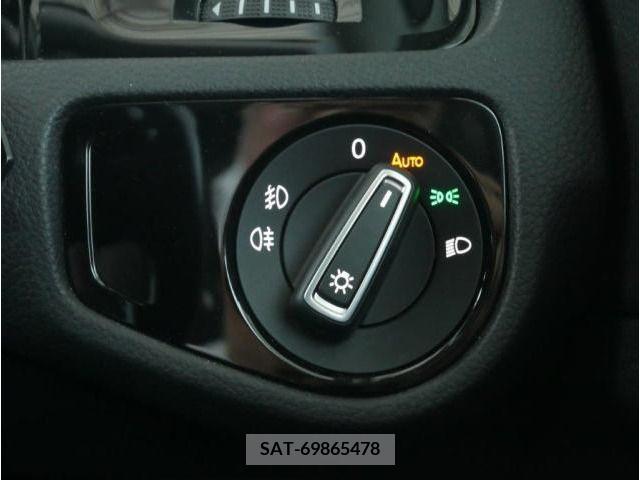 VolksWagen GOLF 2020-02 373920-17