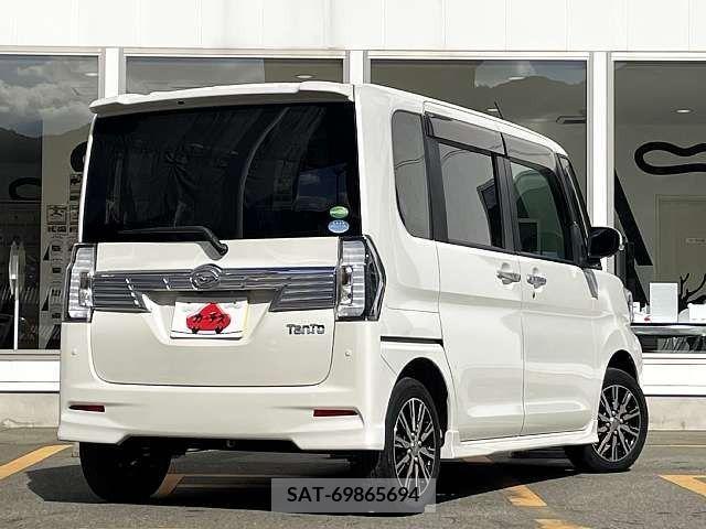 Daihatsu TANTO CUSTOM 2019-02 207891-2