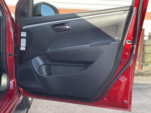 Suzuki SWIFT 2013-02 193257-27
