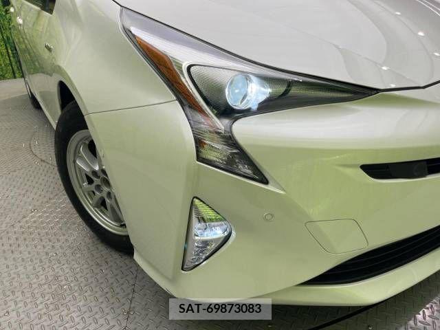 Toyota PRIUS 2017-10 282202-12