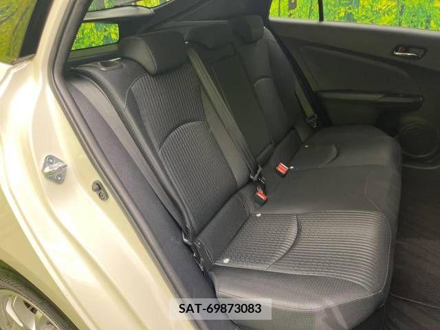 Toyota PRIUS 2017-10 282202-9