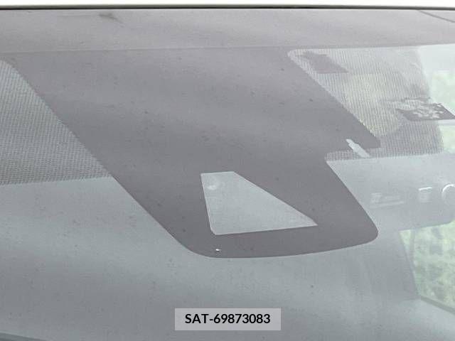 Toyota PRIUS 2017-10 282202-2