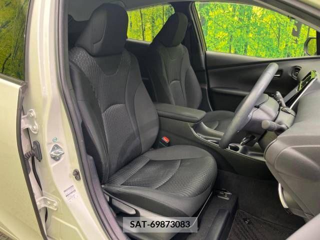Toyota PRIUS 2017-10 282202-8