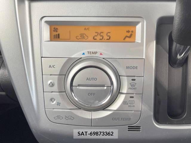 Suzuki HUSTLER 2017-02 379127-9