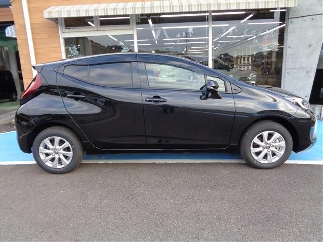 Toyota AQUA 2023-11 182018-21