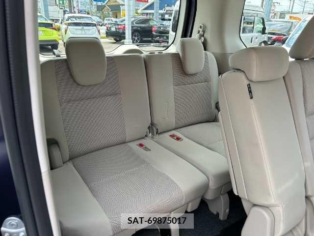 Nissan SERENA 2019-07 344320-21