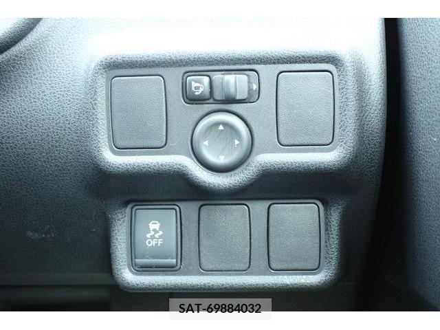 Nissan NOTE 2015-07 280046-3