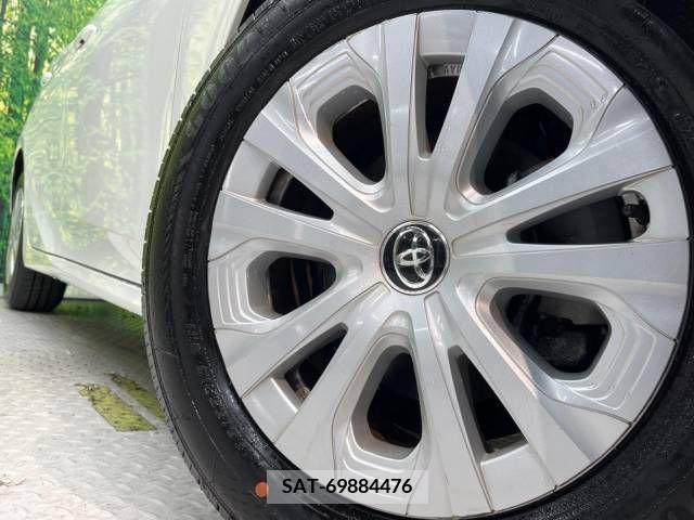 Toyota PRIUS 2019-08 216590-13