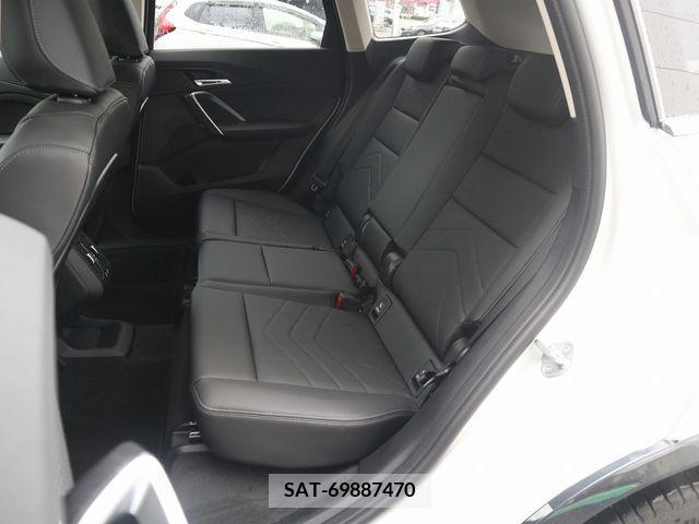 Bmw X1 2023-10 228137-14