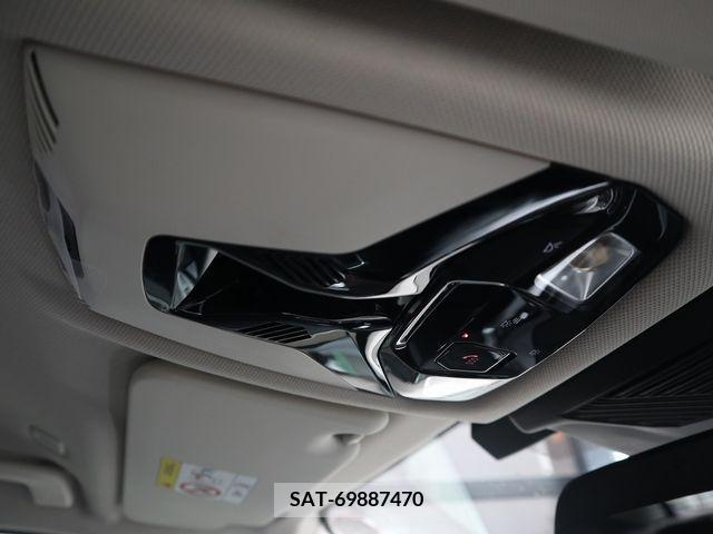 Bmw X1 2023-10 228137-21
