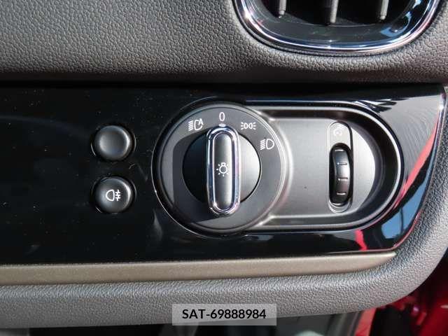 Bmw MINI 2018-12 319947-18