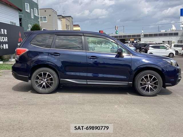 Subaru FORESTER 2018-06 390937-15