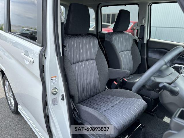 Suzuki SOLIO 2023-05 330758-13