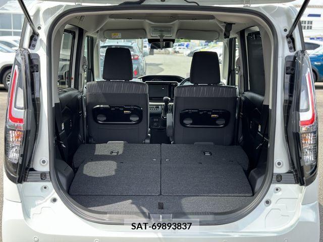 Suzuki SOLIO 2023-05 330758-18