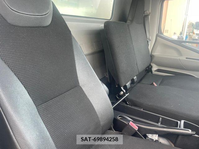 Mitsubishi CANTER 2018-05 252443-9