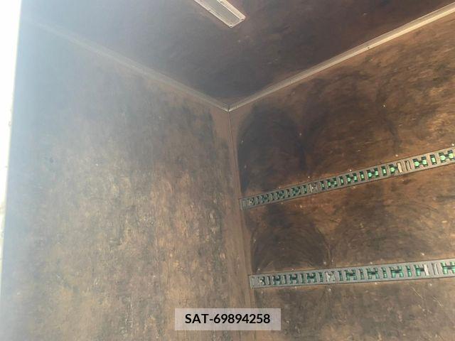 Mitsubishi CANTER 2018-05 252443-5