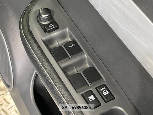Suzuki SWIFT 2009-01 327119-7