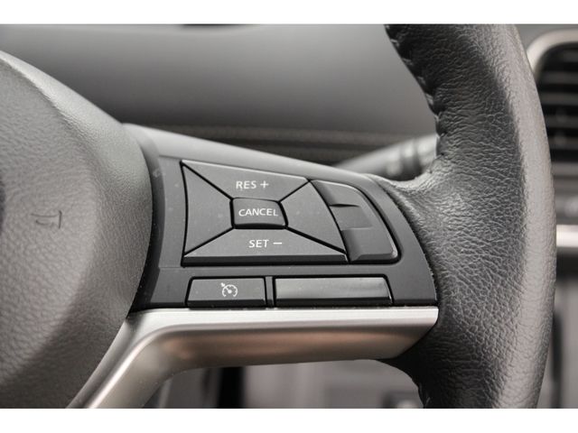 Nissan SERENA 2016-12 11168-12