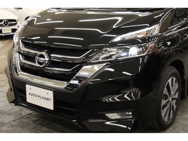 Nissan SERENA 2016-12 11168-21
