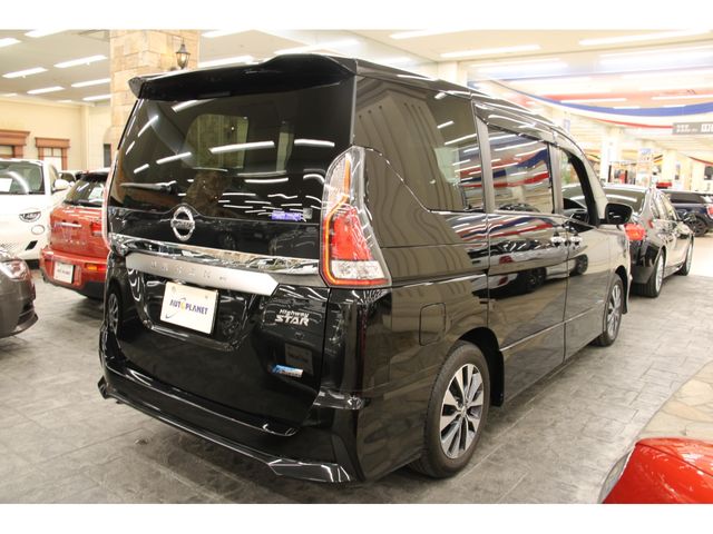 Nissan SERENA 2016-12 11168-23