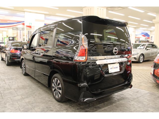 Nissan SERENA 2016-12 11168-25