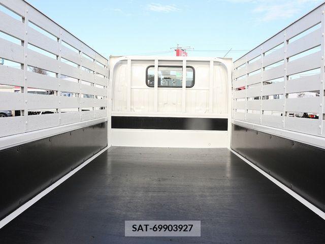 Hino DUTRO 2018-12 207625-12