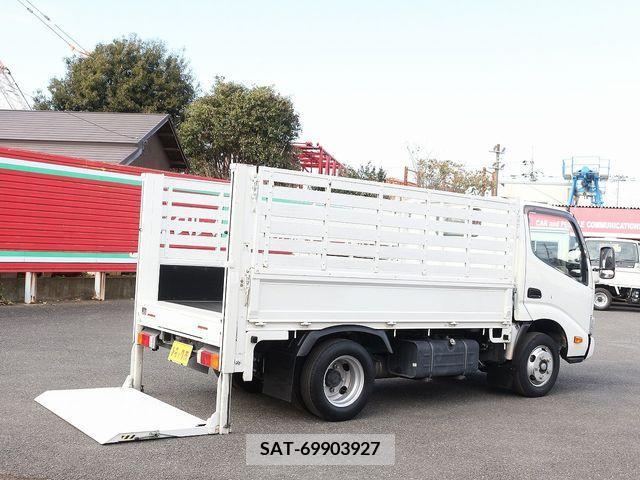 Hino DUTRO 2018-12 207625-15