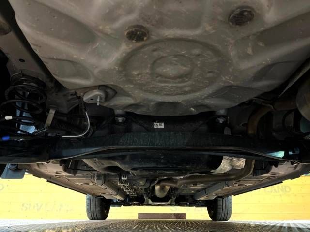 Toyota YARIS CROSS 2023-03 188980-19