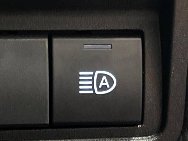 Toyota YARIS CROSS 2023-03 188980-5
