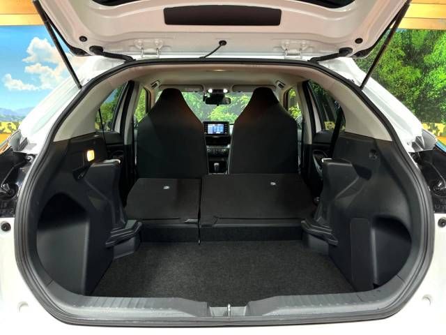 Toyota YARIS CROSS 2023-03 188980-11