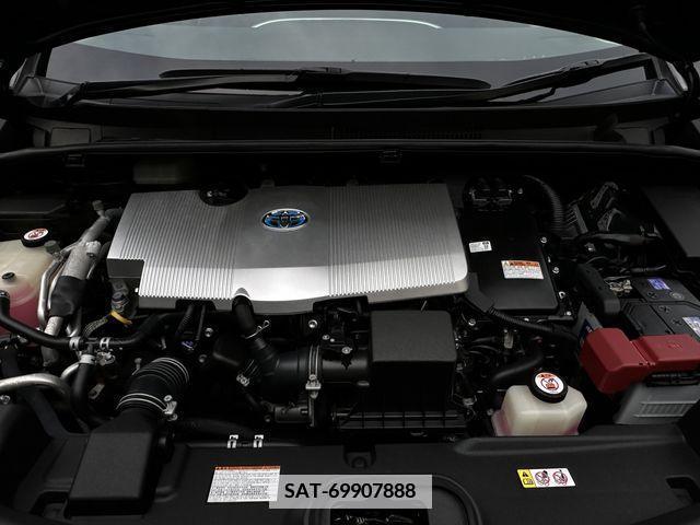 Toyota PRIUS PHV 2018-06 337229-20