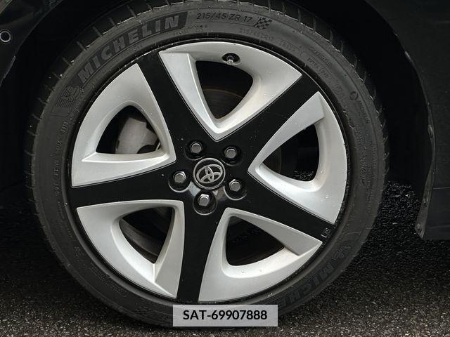 Toyota PRIUS PHV 2018-06 337229-21