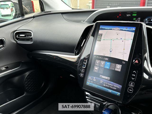Toyota PRIUS PHV 2018-06 337229-4