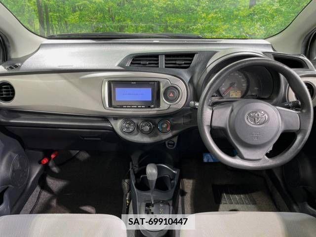 Toyota VITZ 2012-03 370140-1