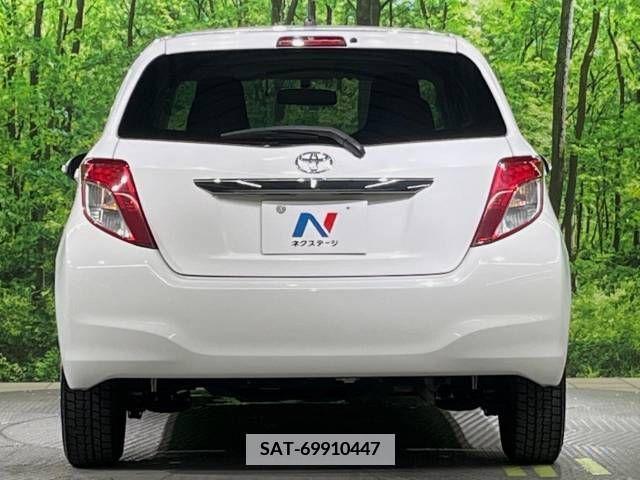 Toyota VITZ 2012-03 370140-13